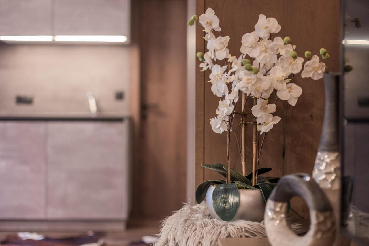 شقة Residenz Fliana Deluxe Mathon المظهر الخارجي الصورة